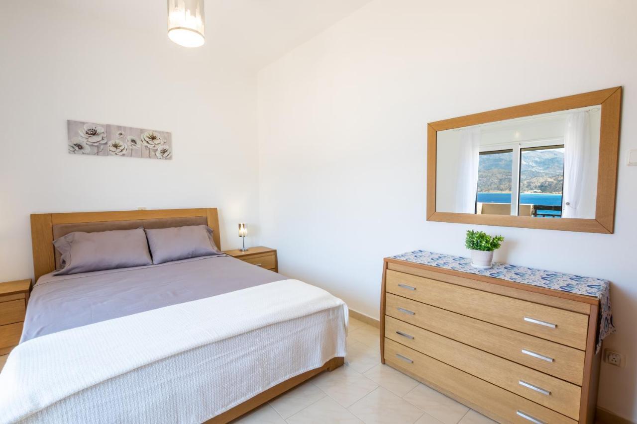 Harbor View Appartement Karpathos Buitenkant foto